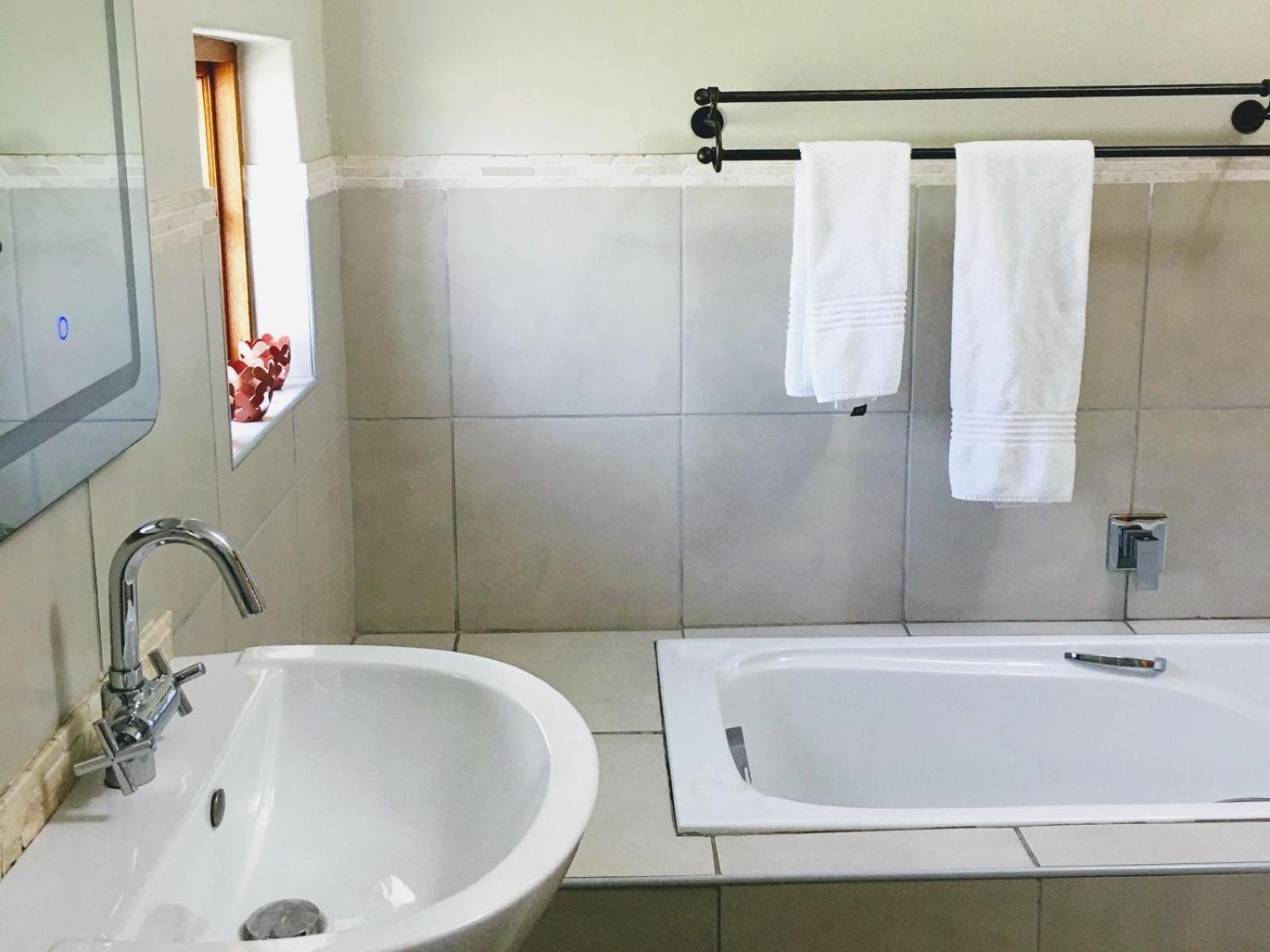 Dunvegan Execu Lodge Edenvale Room photo