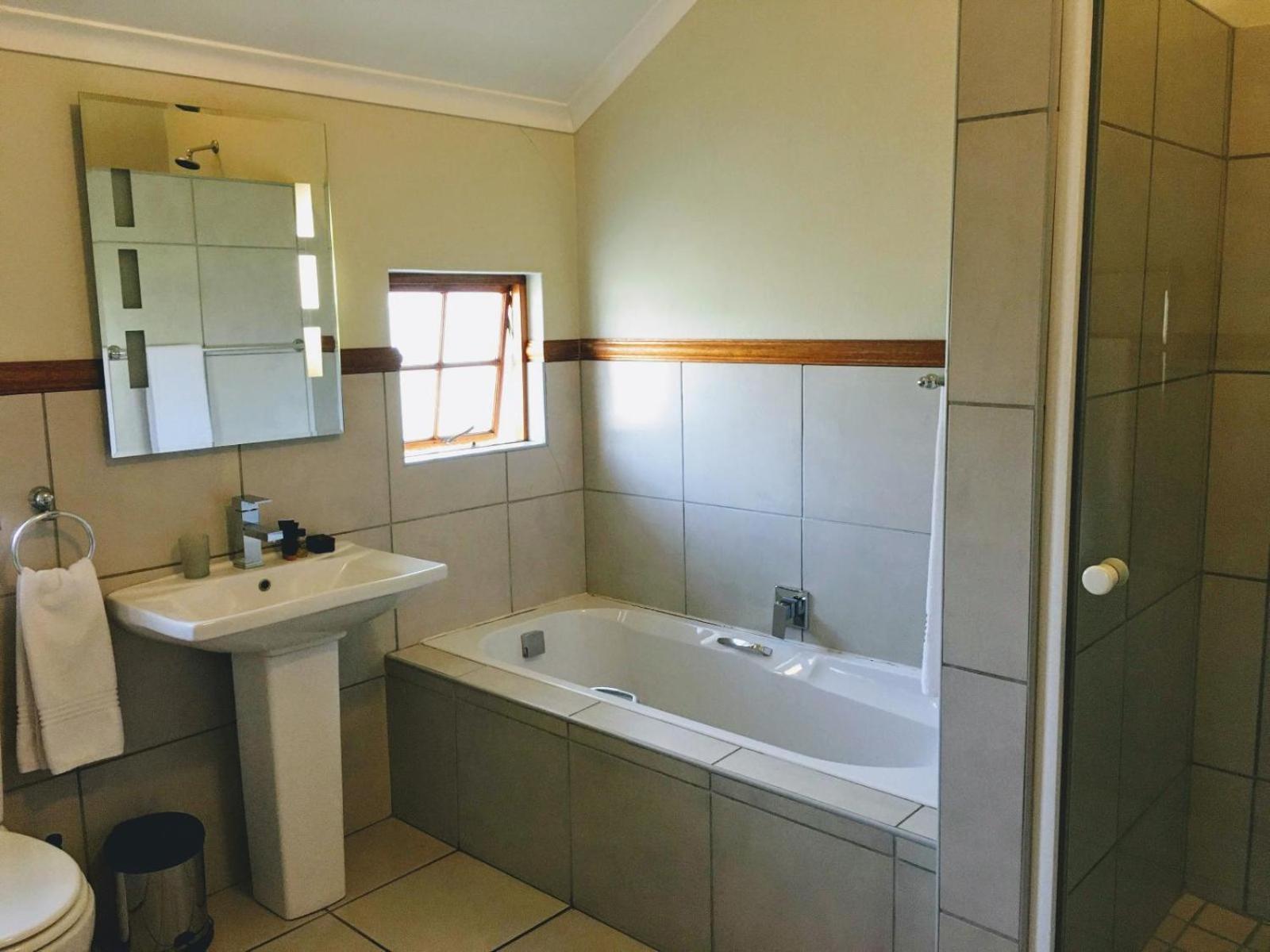 Dunvegan Execu Lodge Edenvale Room photo