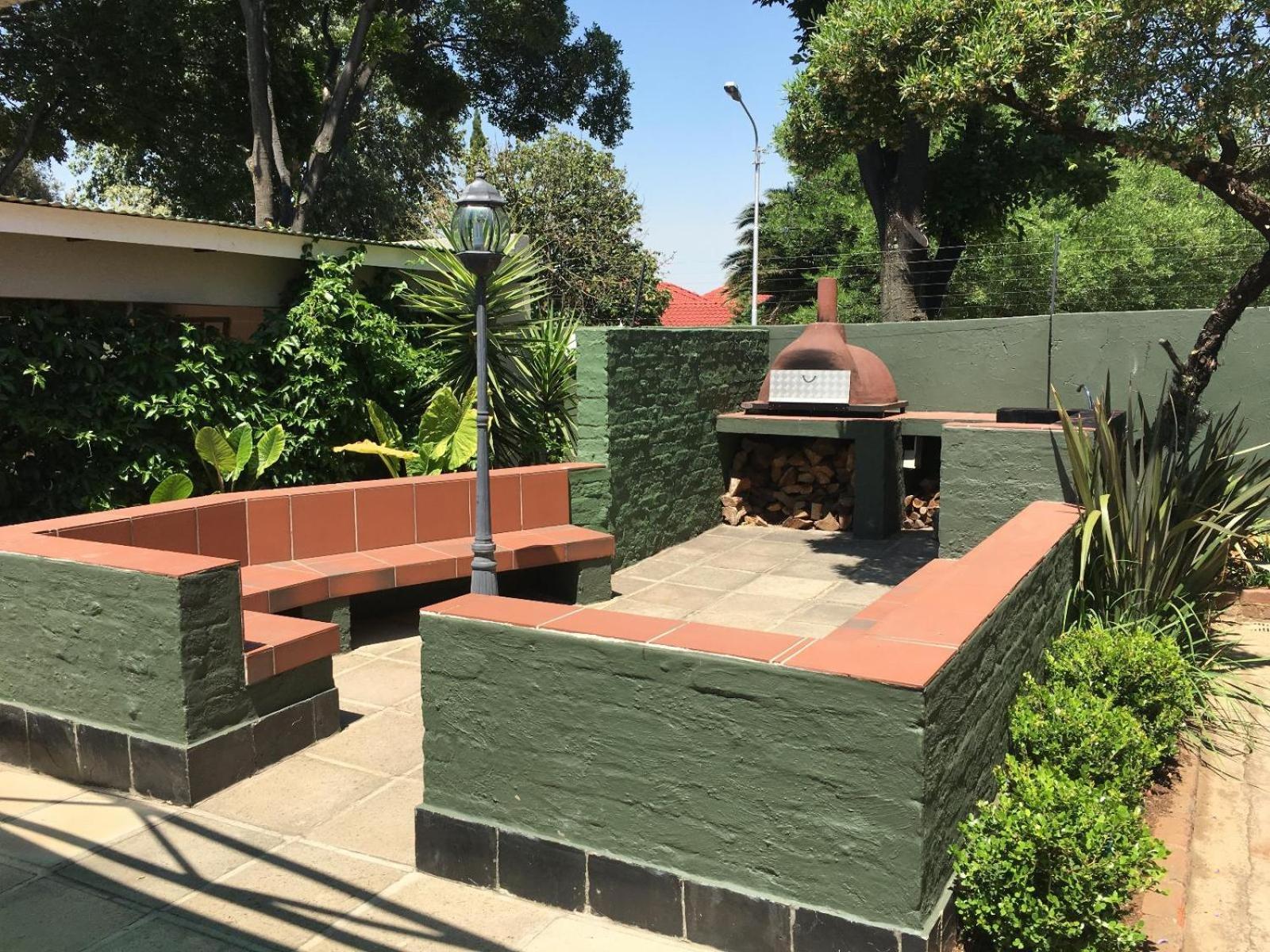Dunvegan Execu Lodge Edenvale Exterior photo